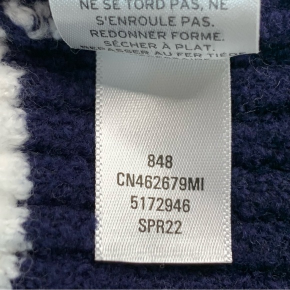 Caslon V-Neck Stripe Pullover Sweater in Navy - Picture 8 of 10